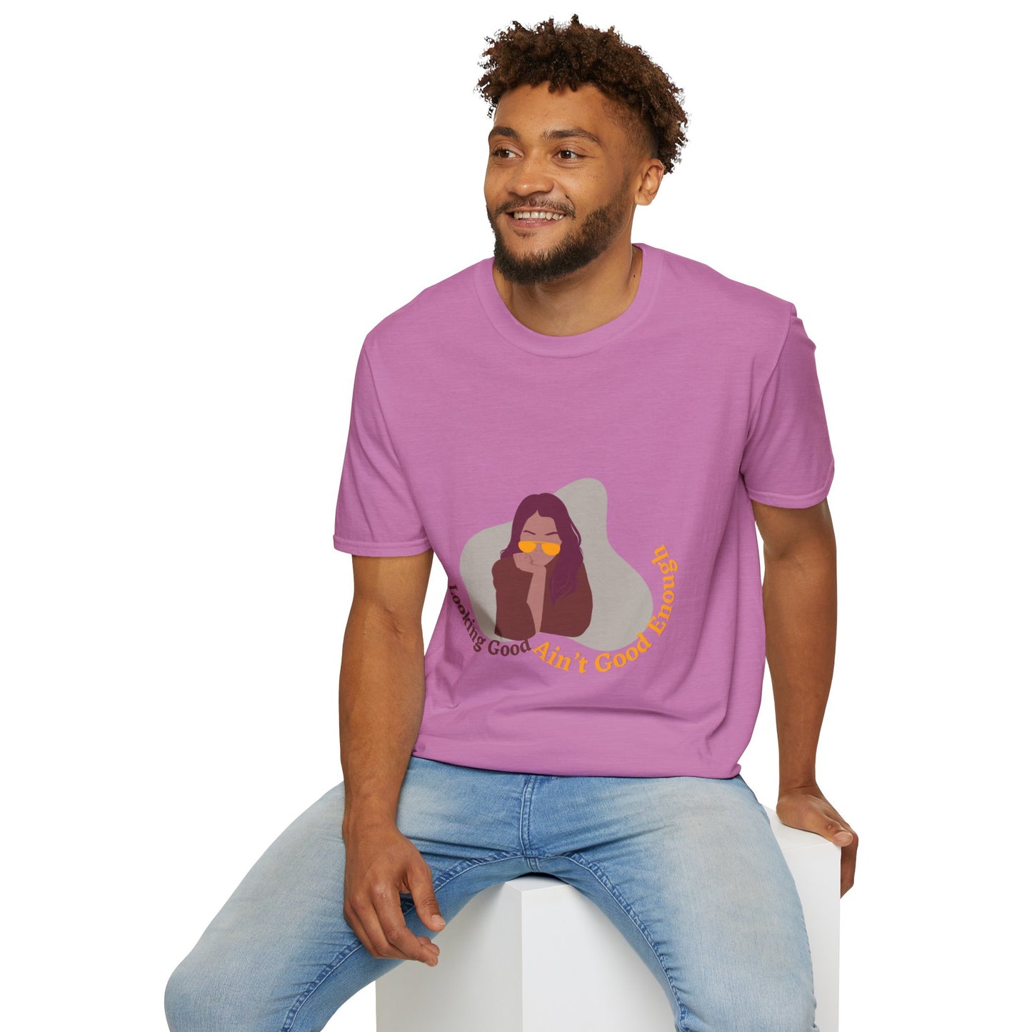 Looking Good - Unisex Softstyle T-Shirt