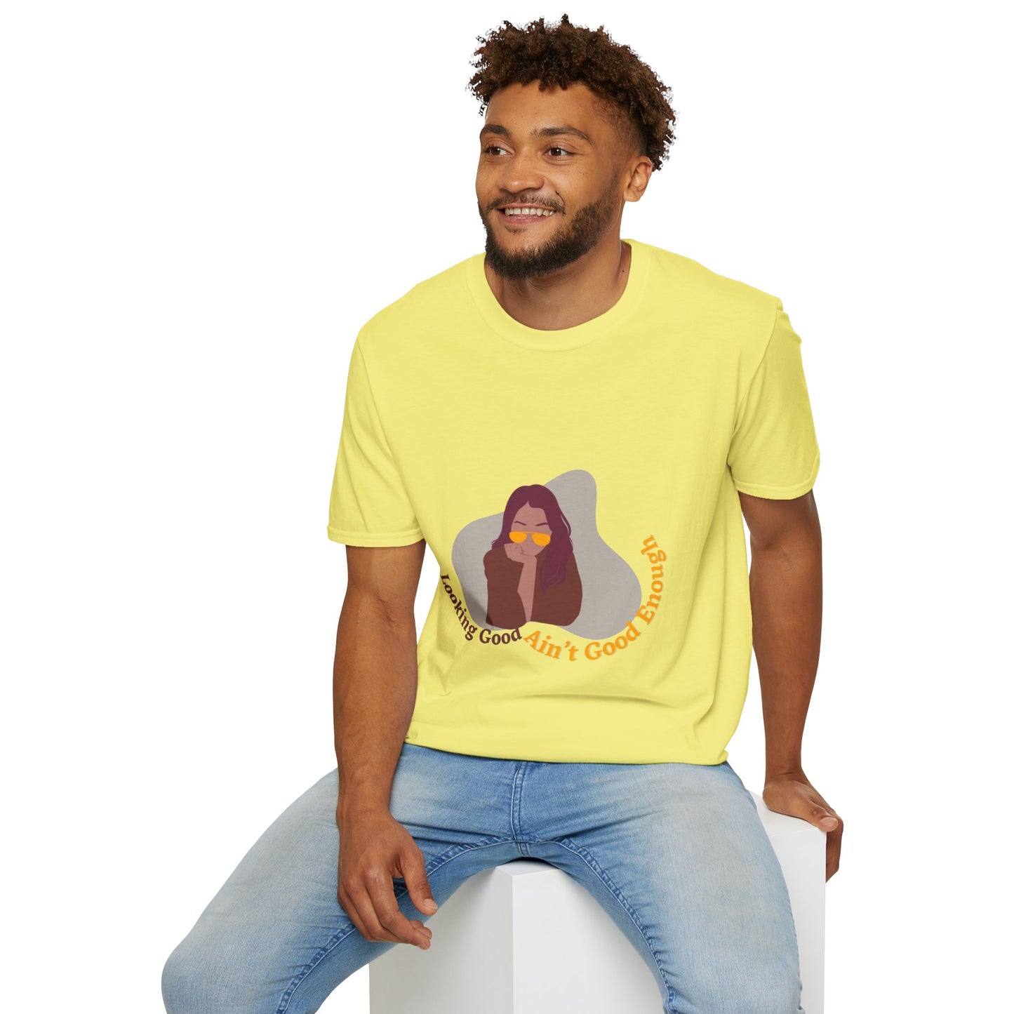 Looking Good - Unisex Softstyle T-Shirt