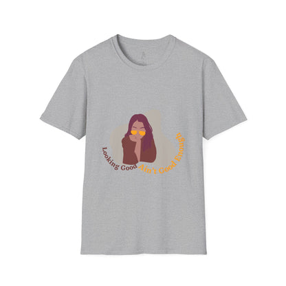 Looking Good - Unisex Softstyle T-Shirt