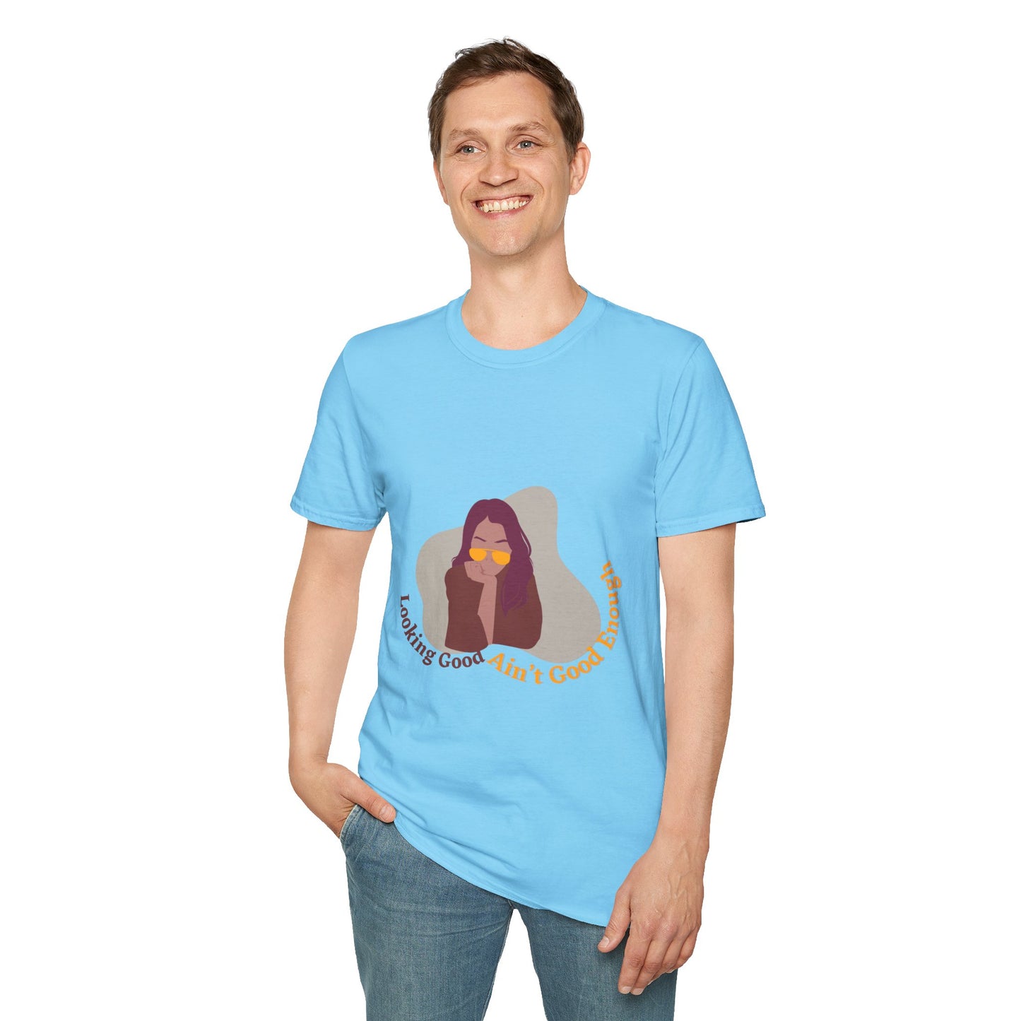 Looking Good - Unisex Softstyle T-Shirt