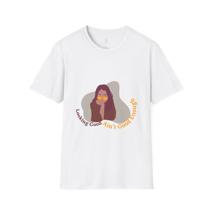 Looking Good - Unisex Softstyle T-Shirt